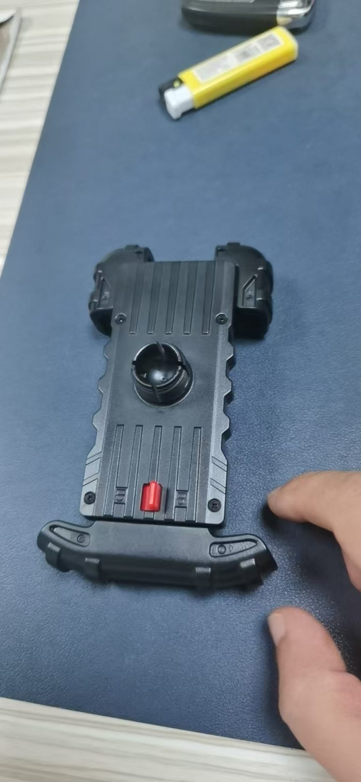 Device assembly