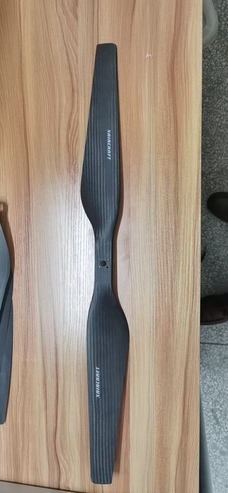 Carbon-look molded propeller